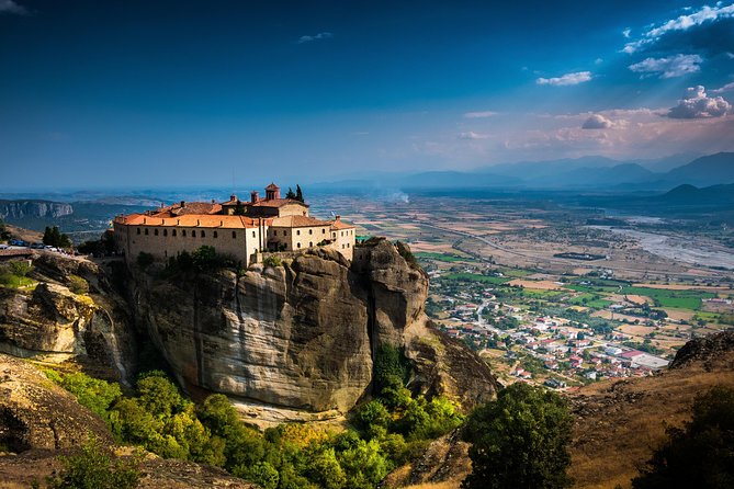 Meteora Monasteries Private Daytrip from Athens - What four hours really gives you
