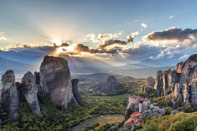 Meteora: Monasteries Tour with Lunch and Athens Transfer Option - Dress Code and the Cash-Only Entrance Reality