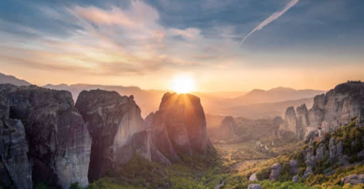 Meteora Private Full Day Tour from Athens & Free Audio Tour - Key points at a glance