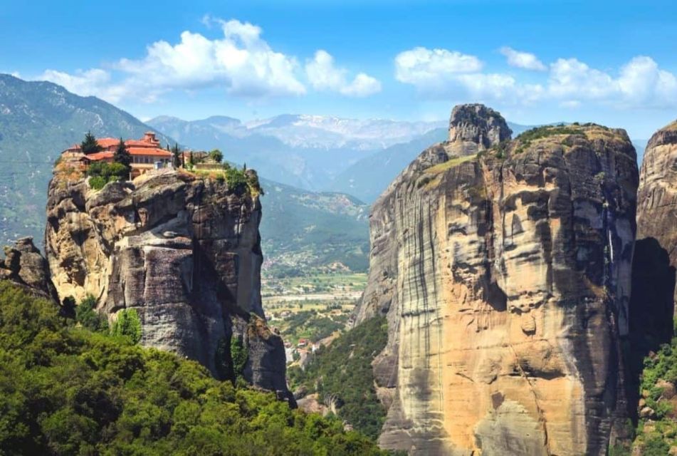 Meteora Private Full Day Tour from Athens & Free Audio Tour - Entering an active Byzantine monastery