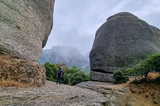 Meteora Small Group Hiking tour with Transfer and Monastery Visit - Getting there smoothly: Kalambaka or Kastraki pickup at 8:30