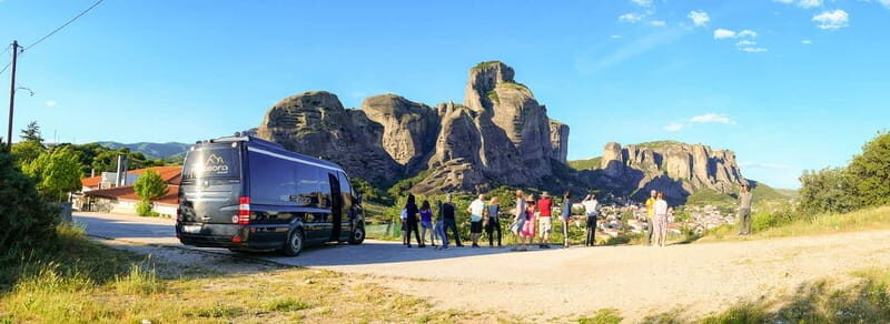 Meteora: Sunset Small Size Tour with Monasteries & Caves - Great Meteor and Varlaam: seeing Meteora’s “big names” from the road