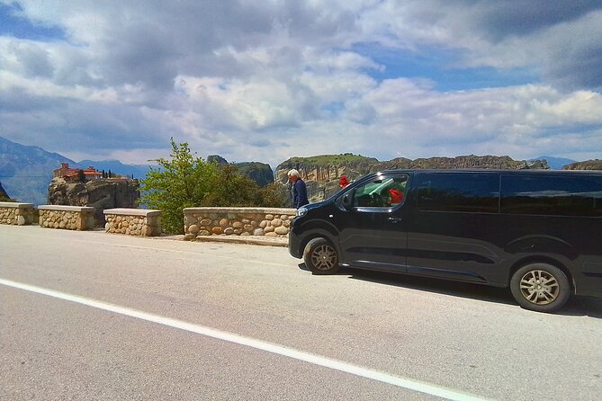 Meteora tour by coach from Corfu - Photo stops and the best views