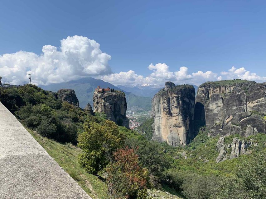 Midday Tour in Meteora from Kalabaka's trainstation - Practical preparation for the afternoon