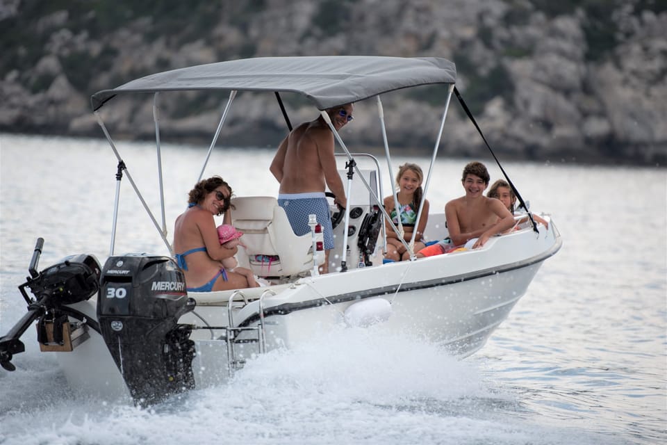 Milos Boat rental - Should you book this Milos boat rental?