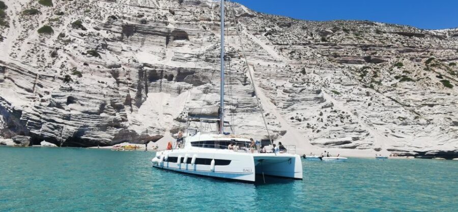 Milos: Full-Day Catamaran Cruise with Food and Open Bar - Akra Vani and Cape Vani: the first rock-and-water look