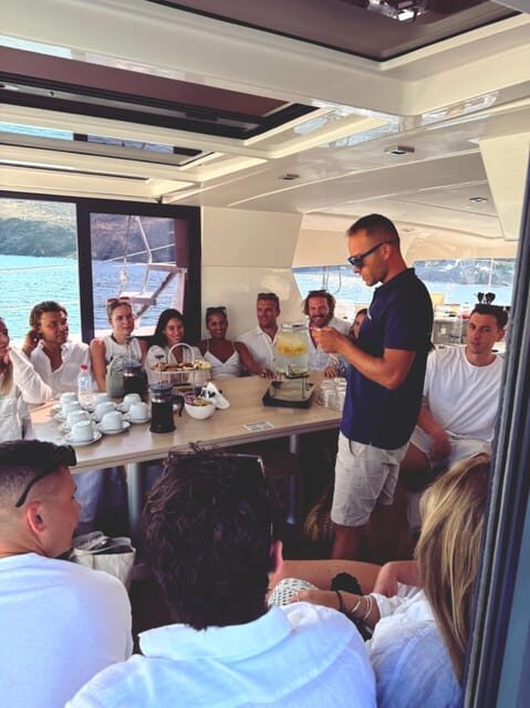 Milos: Full Day Luxury Catamaran with Full Meal & Open Bar - Polyegos and the Blue Lagoon: turquoise water with serious photo payoff