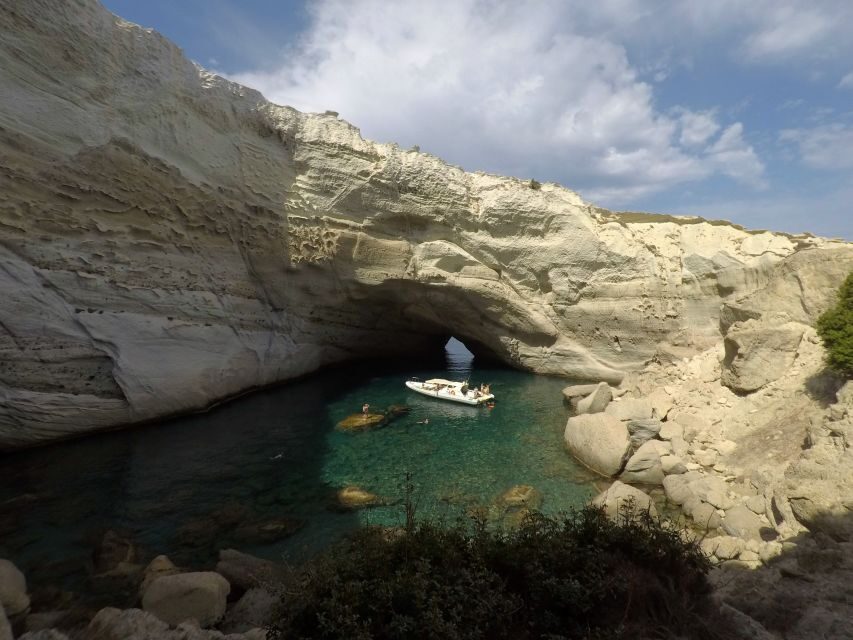 Milos: Half-Day Speedboat Cruise to Klefiko with Snorkeling - If the wind changes: the south-coast route from Paleochori