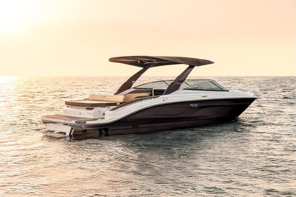 ❖ Milos: Luxury Private Cruise—Kleftiko Sarakiniko Poliegos - Why Milos is best seen from a private boat