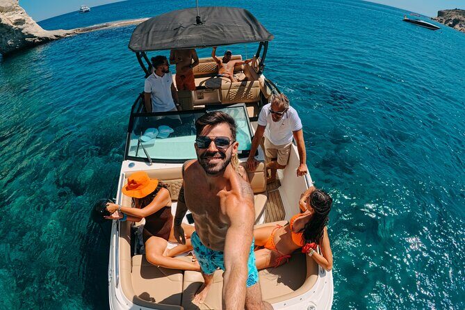 Milos: Luxury Private Cruise—Kleftiko Sarakiniko Poliegos - The Food and Drinks Are Not an Afterthought