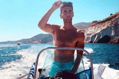 Milos: Rent a boat without License - Wind Can Change the Day