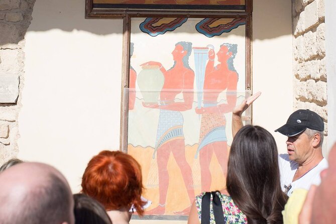 Minoan Crete from 3.000 BC: Knossos Palace & Museum with Wineries from Chania - What the private format is really worth