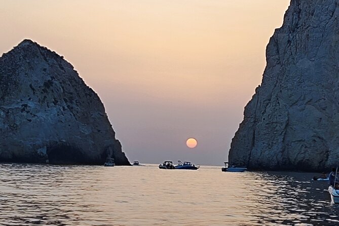Mizithres sunset 3 hours boat trip - Why the 5:30 pm departure works so well