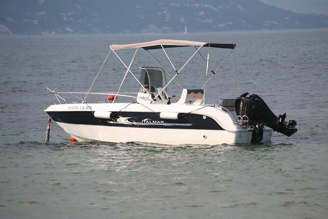 Motor Boat Hire in Corfu Italmar 17,Asso 5.10, Next 5m - Your time at sea: how the east coastline cruising actually plays