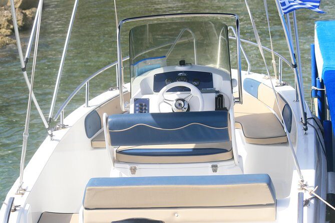 Motor Boat Hire in Corfu Italmar 17,Asso 5.10, Next 5m - Coolbox and your own food: saving money and keeping control