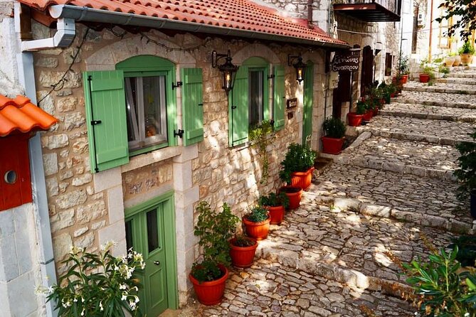 Mt. Villages of Arcadia & Clifftop Monastery Private Day Trip - Why Arcadia makes a strong day from Athens