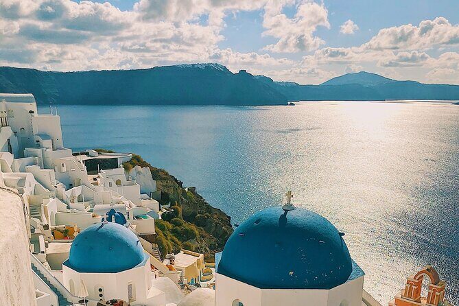 My Ultimate Half-Day Private Santorini Road Trip - Your driver, your pace: what “English-speaking up to 4 hours” really means