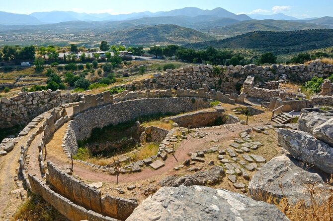 Mycenae Half-Day Private Tour from Athens - The museum puts small objects beside huge walls