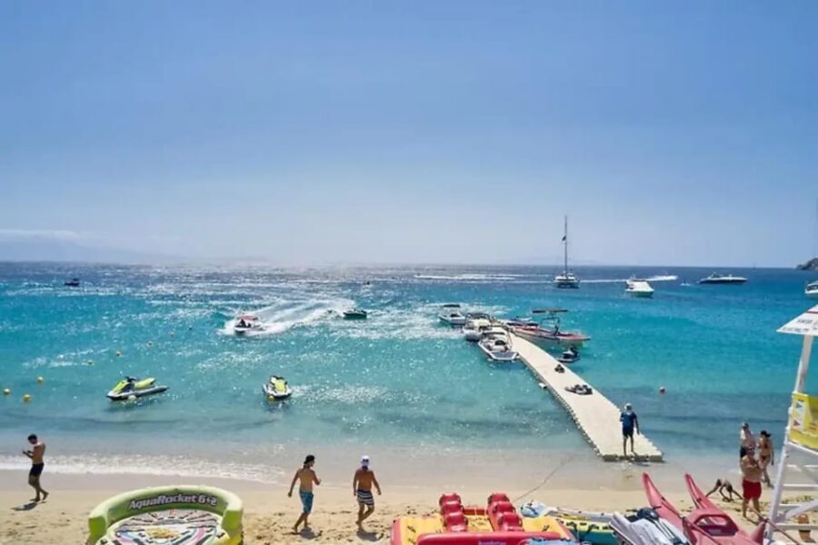 Mykonos: Beach Escape and Free Time in Mykonos Town - Back to Mykonos Old Port: Getting Dropped Where the Walking Begins