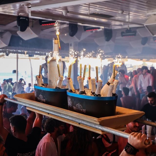 Mykonos: Best Beach Clubs Crawl Day Party - Super Paradise Beach Club: Why This One Gets Famous