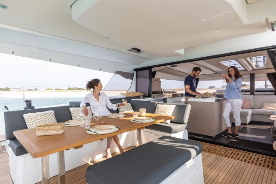 Mykonos: Catamaran Cruise with 3-Course Meal and Transfers - Key points worth knowing before you go