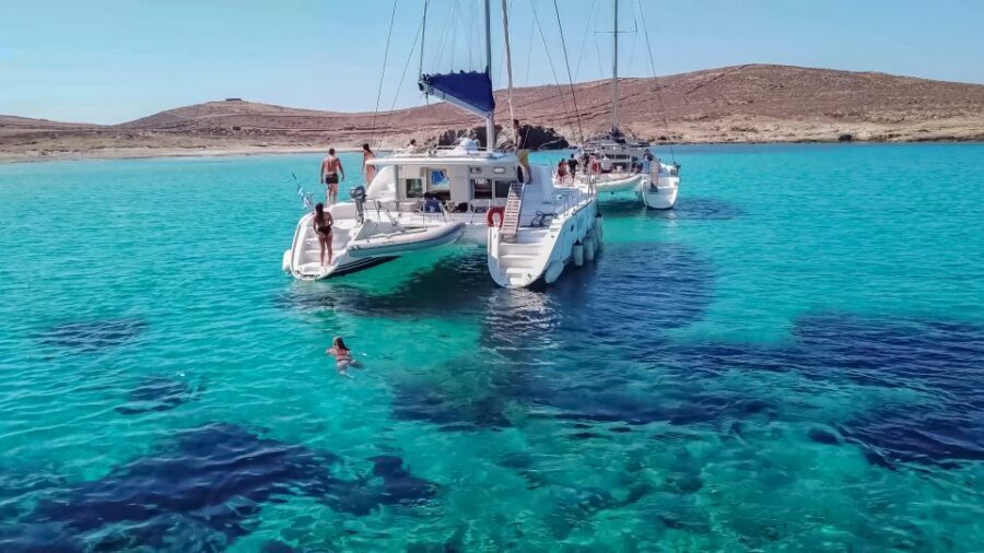 Mykonos: Catamaran Cruise with Lunch, Drinks and Transfer - Passages and photo moments: Little Venice and Mykonos windmills