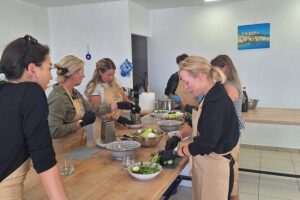 Mykonos Cooking Class Experience for Cruise Travelers - Inside a traditional Mykonos home: what the setting means for your experience