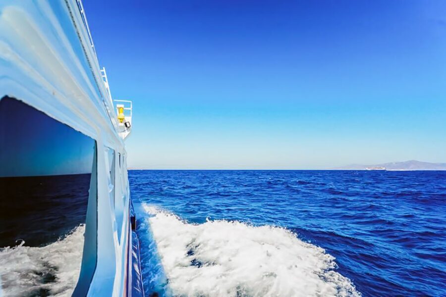 Mykonos: Delos Boat Transfer with Cell Phone Audioguide - What to pack and what to wear for Delos comfort