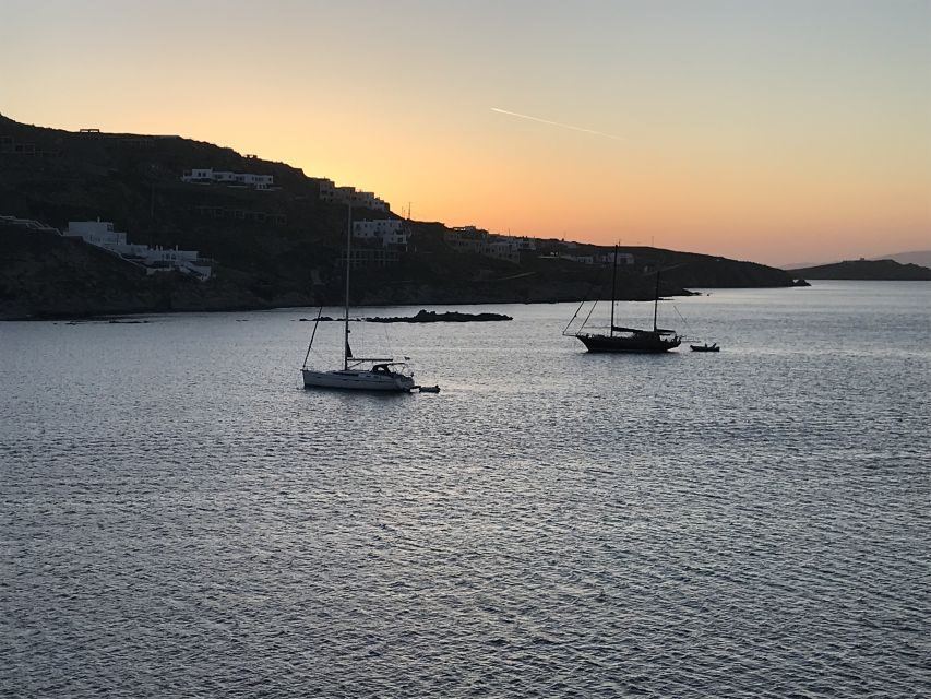 Mykonos: Full-Day Catamaran Cruise with Fresh Lunch - Delos and Rhenia beaches: the remote-feeling part of the day
