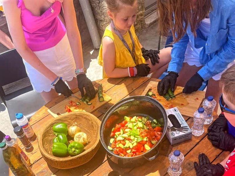 Mykonos: Group Cooking Class at the Home of a Local Family - Key highlights to know before you go