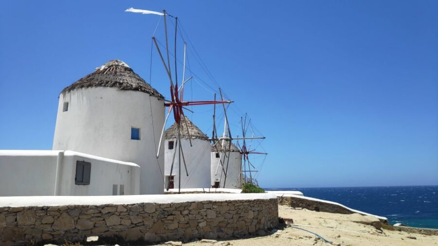 Mykonos: Highlights Walking Tour with a Local - Paraportiani Orthodox Church: the gate-church with a unique shape