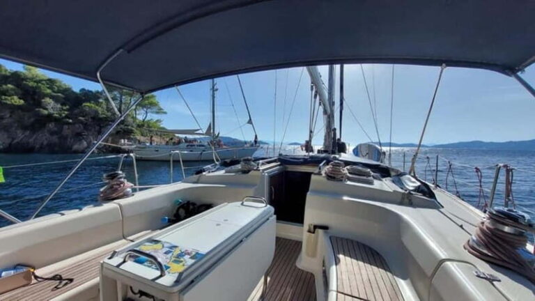 Mykonos: Island Beaches Sailing Tour with Lunch and Transfer - The route: what each south beach stop feels like