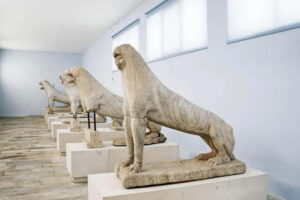 Mykonos: Myths, Gods & Ancient Stories Jeep Tour adventure! - Houlakia Beach: Hercules, Giants, and the Round-Stone Legend