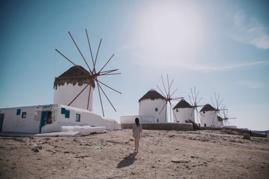 Mykonos: Photo Shoot with a Private Vacation Photographer - What Happens During the Shoot (And What You Should Do)