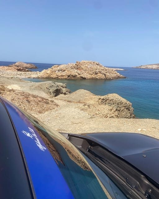 Mykonos: Private Island Tour with local guide -Jeep Renegade - What you should wear and bring for a 4-hour island circuit