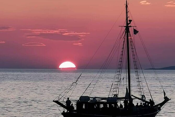 Mykonos Sunset Boat Party Little Venice - Key highlights I think you should care about