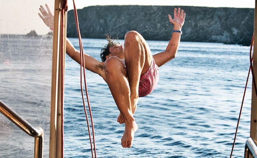 Mykonos: Sunset Boat Party with Open Bar & Live DJ - Key Points I’d Plan Around