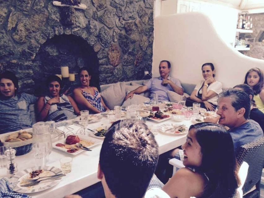 Mykonos: Traditional Lunch or Dinner at the Mykonian Spiti - Transfers, Timing, and Why 2 Hours Can Feel Short