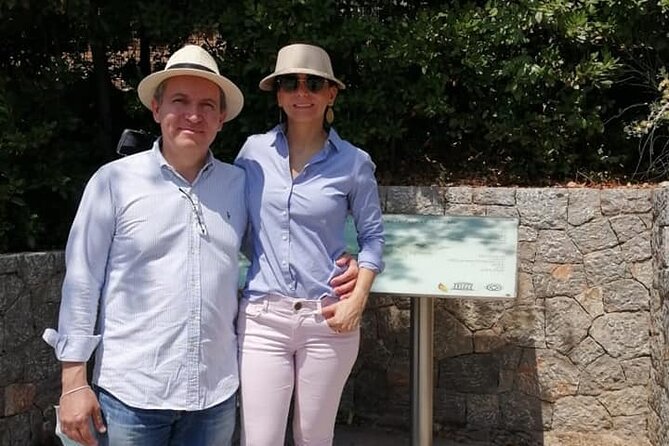 Mystic Delphi in a Full Day Private Tour - The Delphi museum and its famous figures