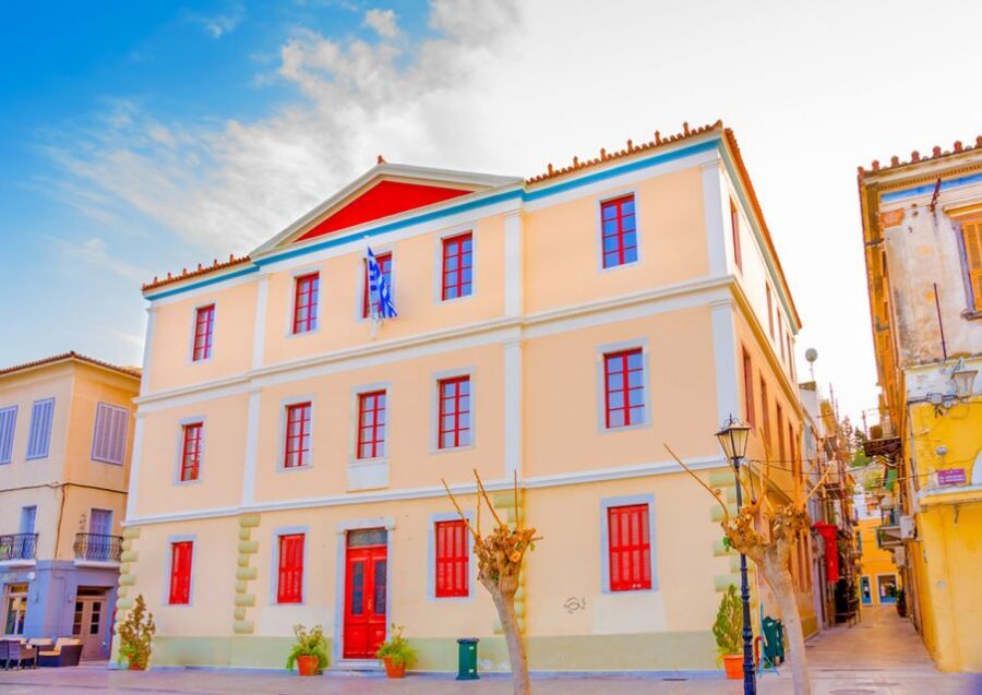 Nafplio: City Walking Tour - Entering Nafplion on foot: why this 3-hour loop works