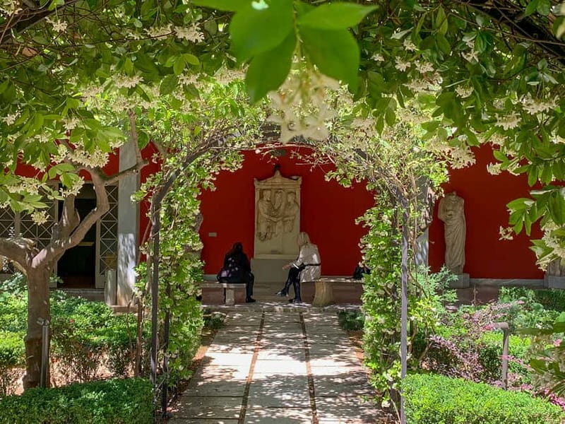 National Archeological Museum Private Tour with Admission - The neoclassical building and the inner garden break you’ll appreciate