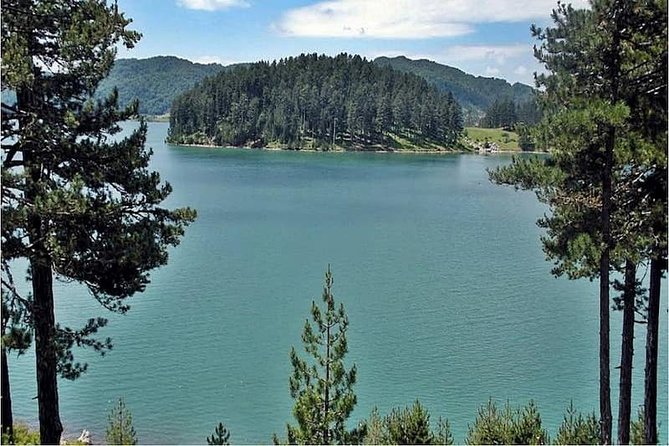 National Park Valia Calda (Metsovo, Aoos springs) - What the private format adds