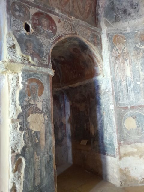 Naxos: Countryside hike among villages & Byzantine churches - Inside the old olive press