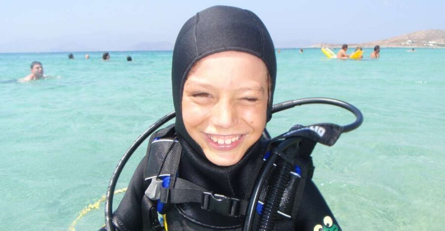 Naxos: Discover Scuba Diving - Your first experience diving - Underwater Exploration Up to 7 Meters: What the Guided Session Feels Like