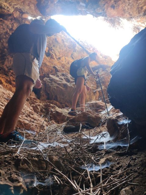 Naxos: Explore the cave of the unspoiled south-east coast! - The 90-minute drive from Naxos Town