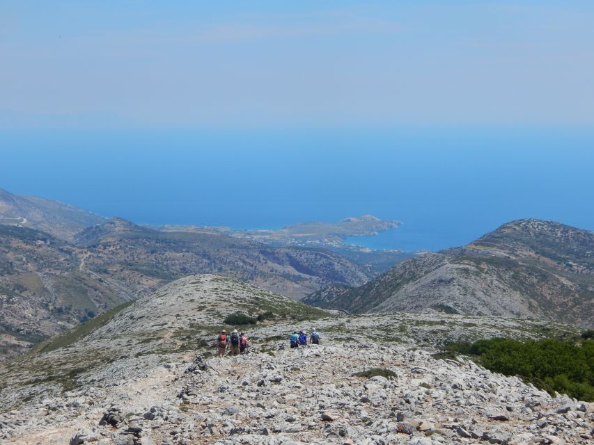 Naxos: Hike to the Top of Mount Zas with a Guide - Reaching the Top: 360 Views That Make the Effort Feel Worth It