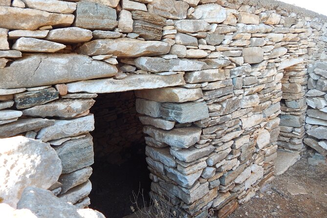 Naxos: Inland hike to explore local villages & antiquities - Who will enjoy this Naxos hike most?