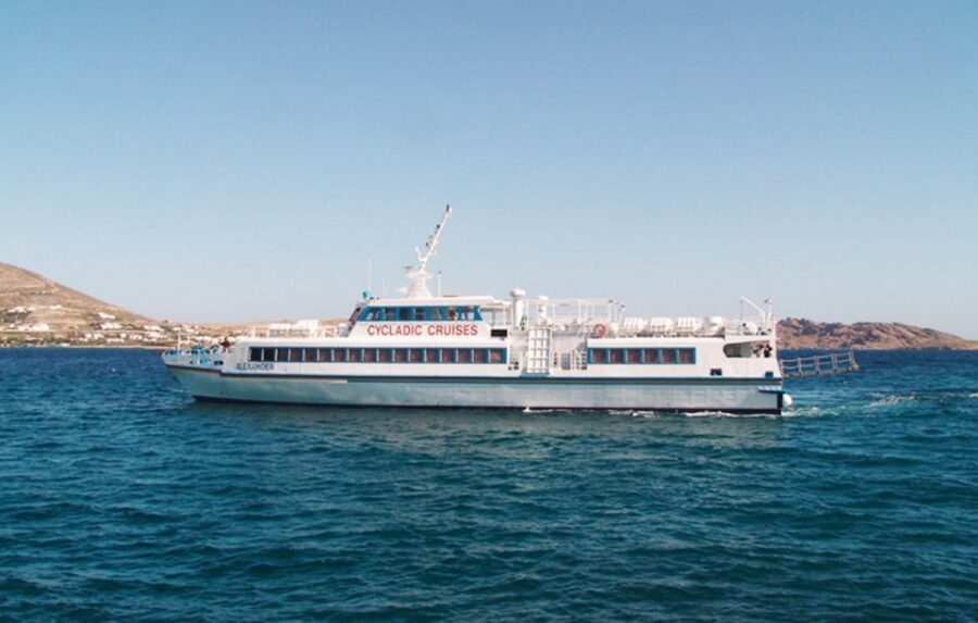 Naxos: Santorini Day Trip by Boat - Fira free time: how to use your hours without feeling lost