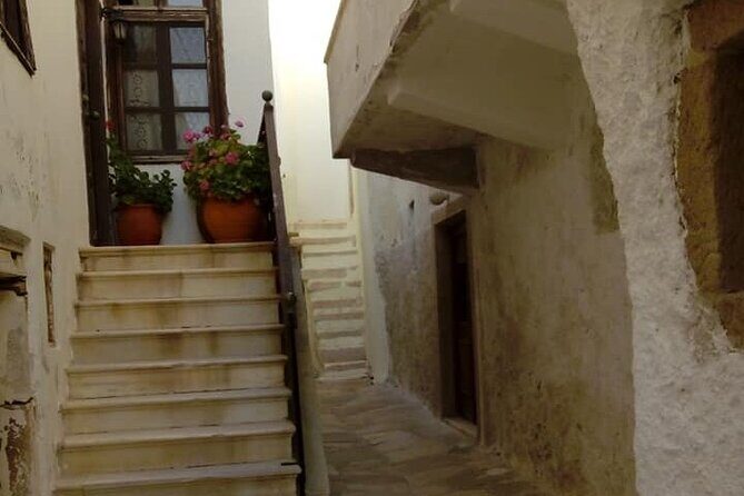 Naxos Sunset City Walk - A 90-minute golden hour plan for Naxos town