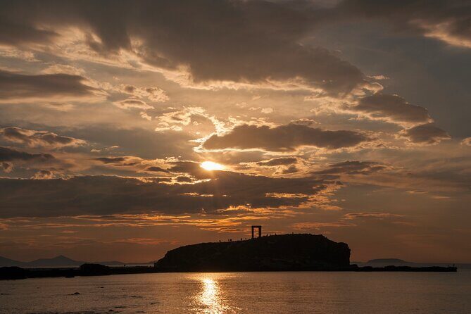 Naxos Town Sunset Walk - The Apollo’s Temple Portara finale: timing the best light